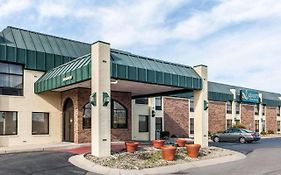 Quality Inn And Suites Shelbyville In